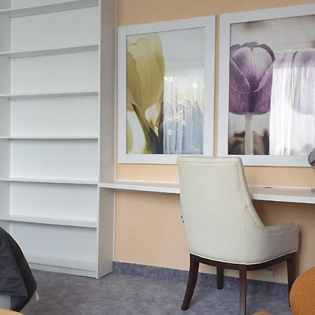 Kvetinovy Apartman A3B V Chomutove מראה חיצוני תמונה